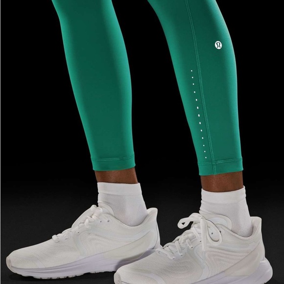 lululemon athletica Teal Women's Leggings - Picture 4 of 9